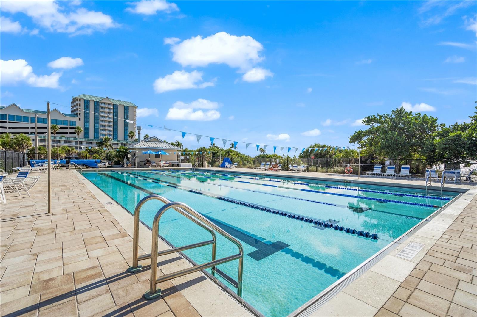 A4661401 Property Photo