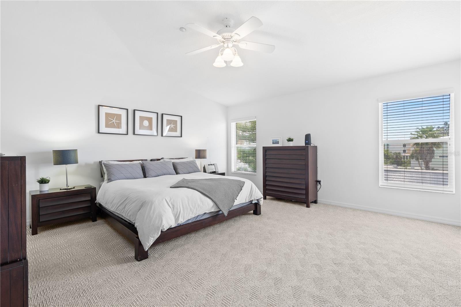 44 GULF BLVD #204, INDIAN ROCKS BEACH, FL, 33785