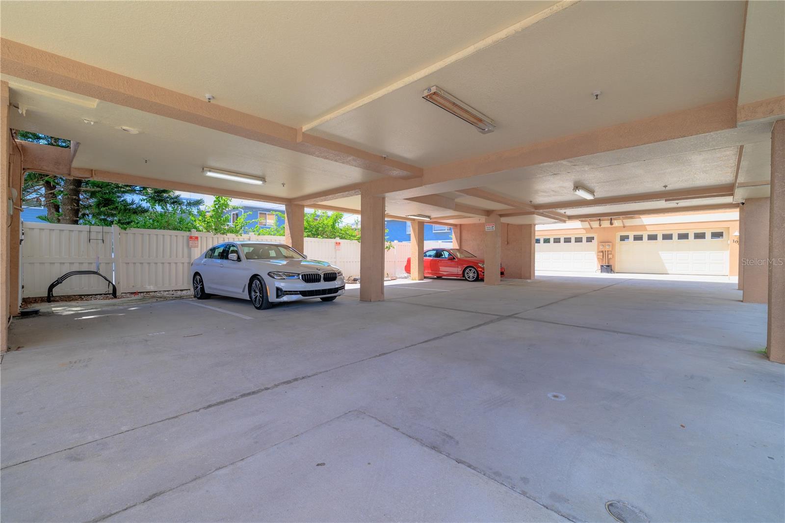 44 GULF BLVD #204, INDIAN ROCKS BEACH, FL, 33785