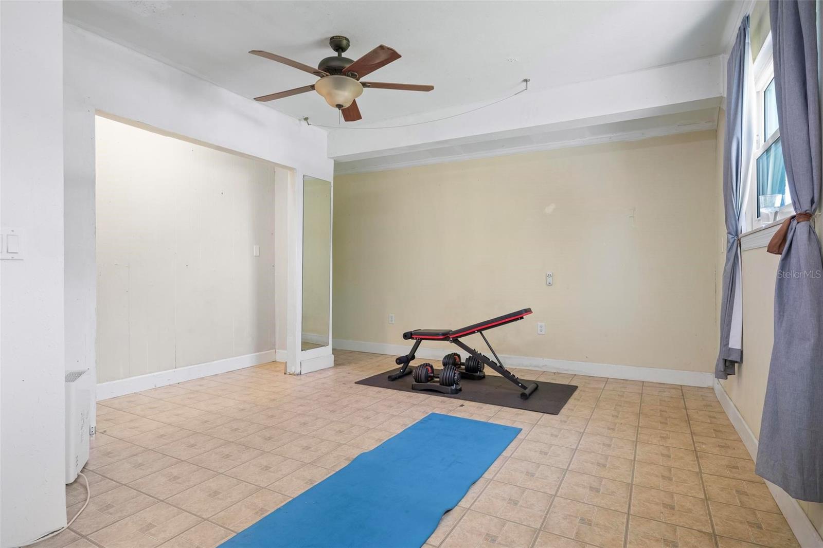 A4661410 Property Photo