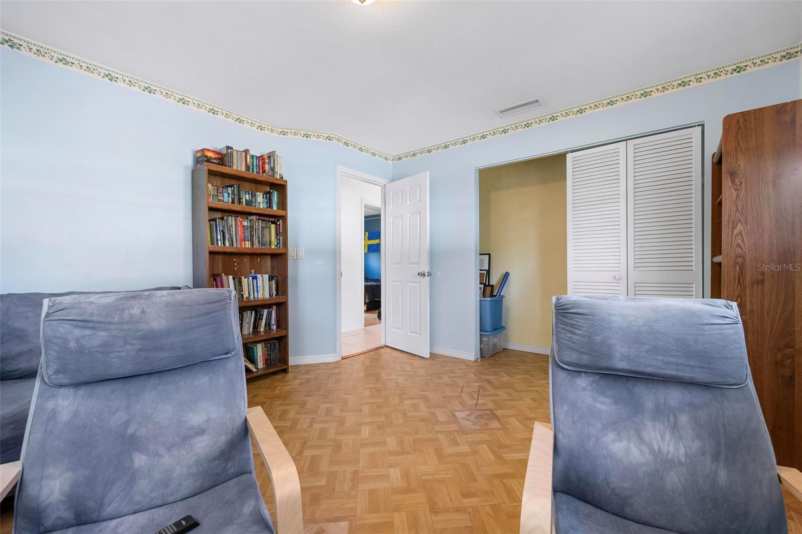 A4661410 Property Photo