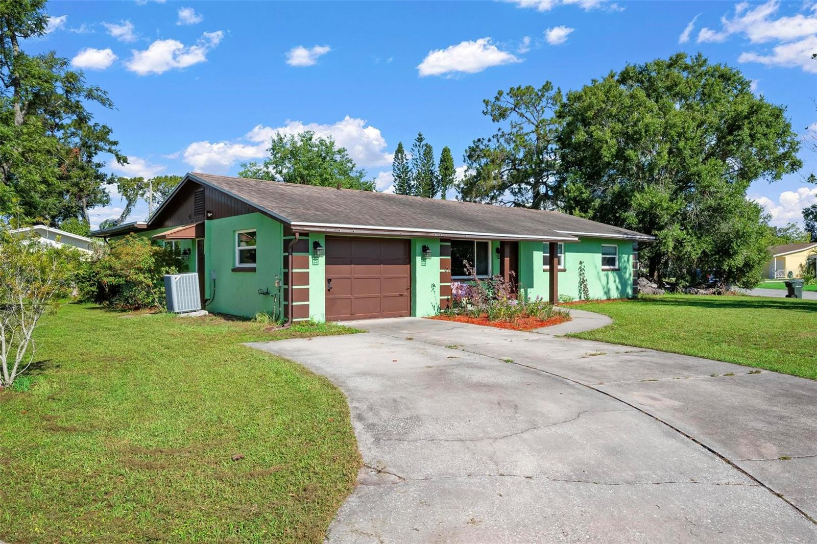A4661410 Property Photo