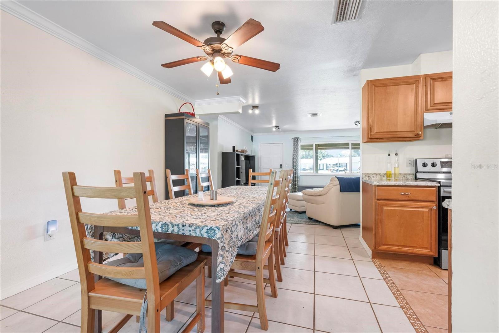 A4661410 Property Photo