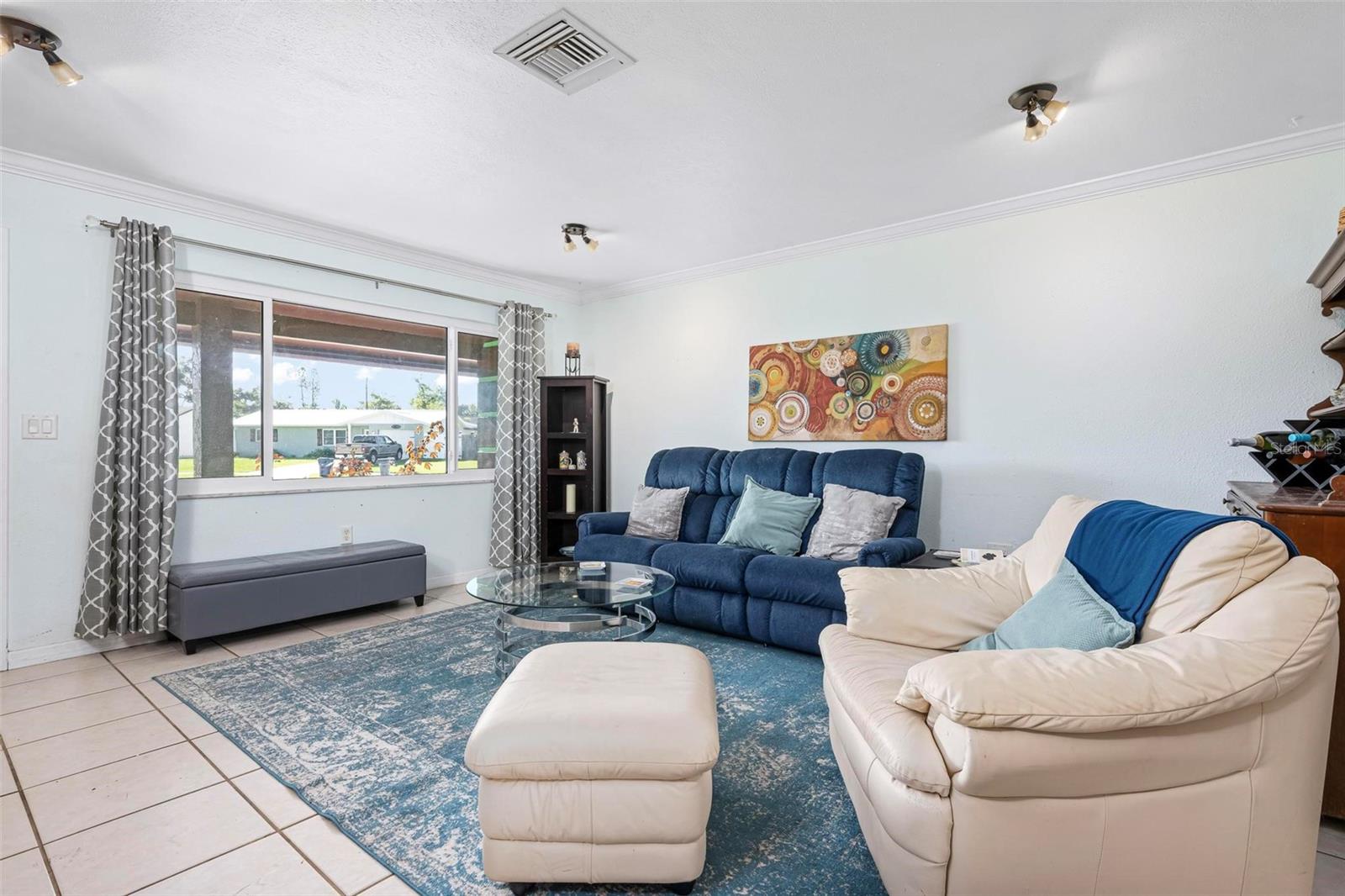 A4661410 Property Photo