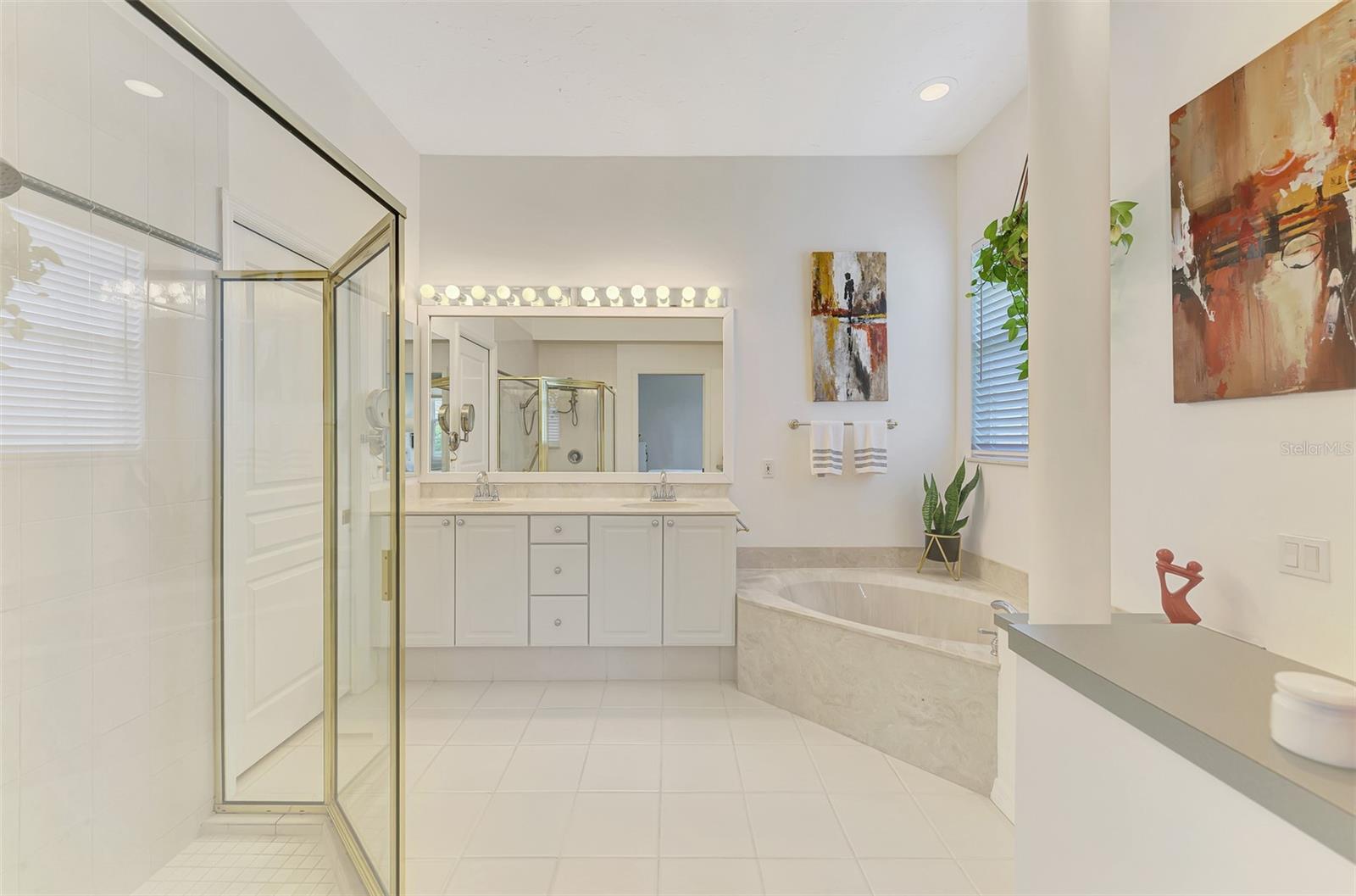 A4661433 Property Photo