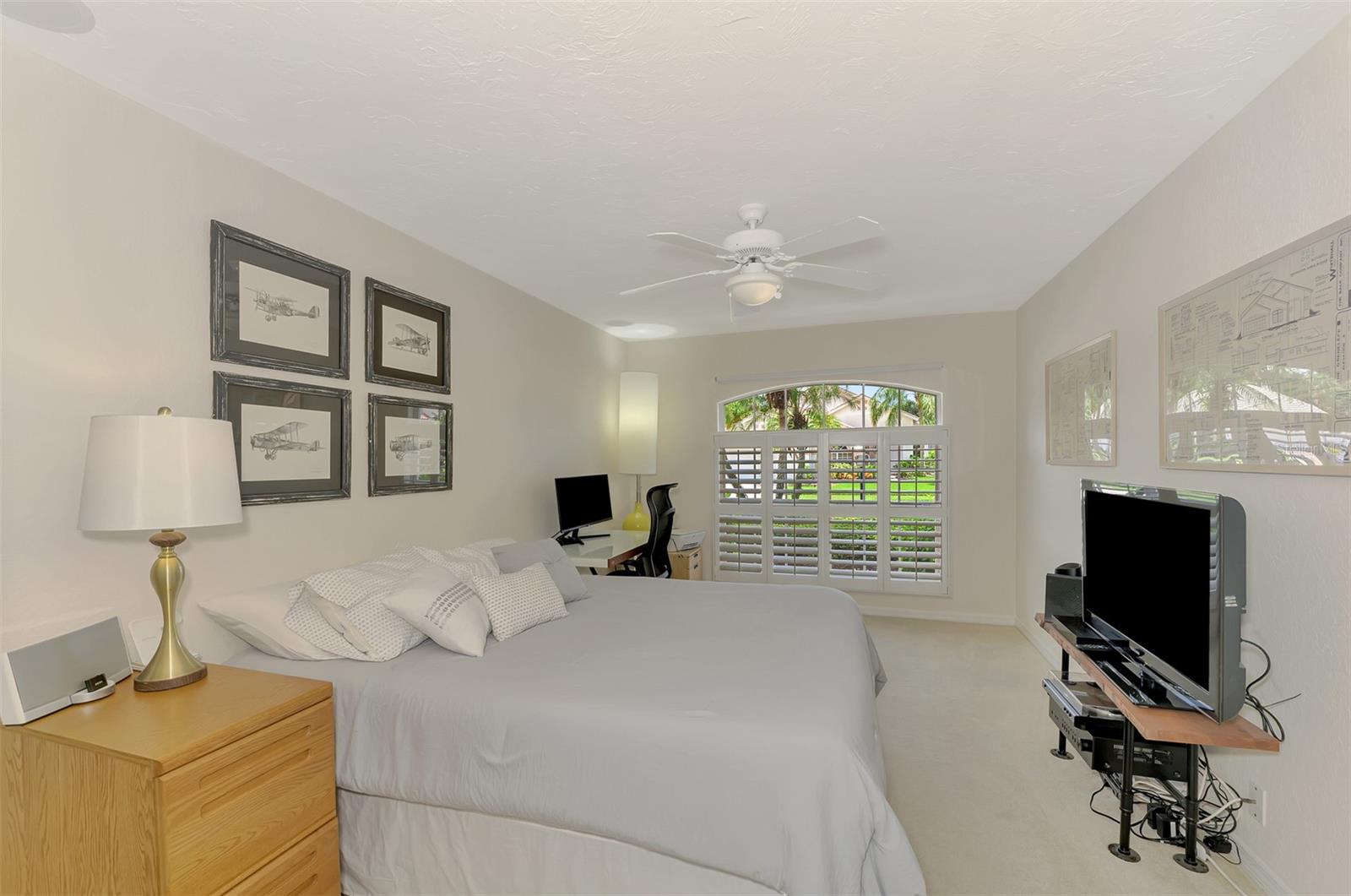 A4661433 Property Photo