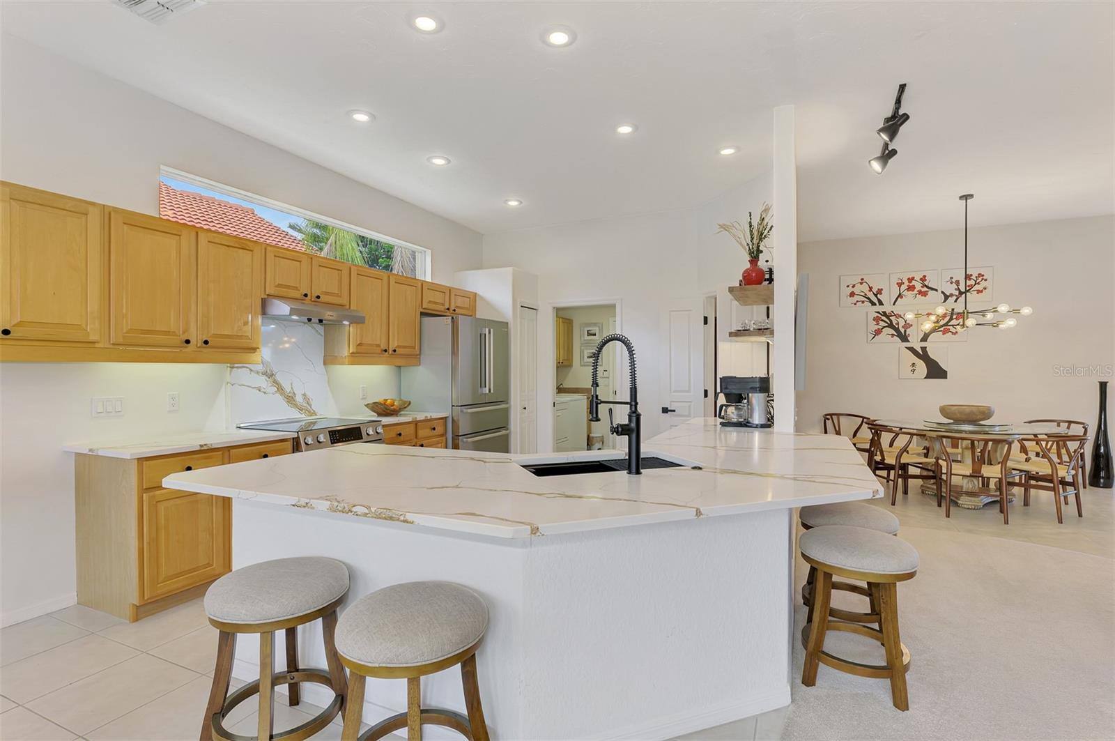 A4661433 Property Photo