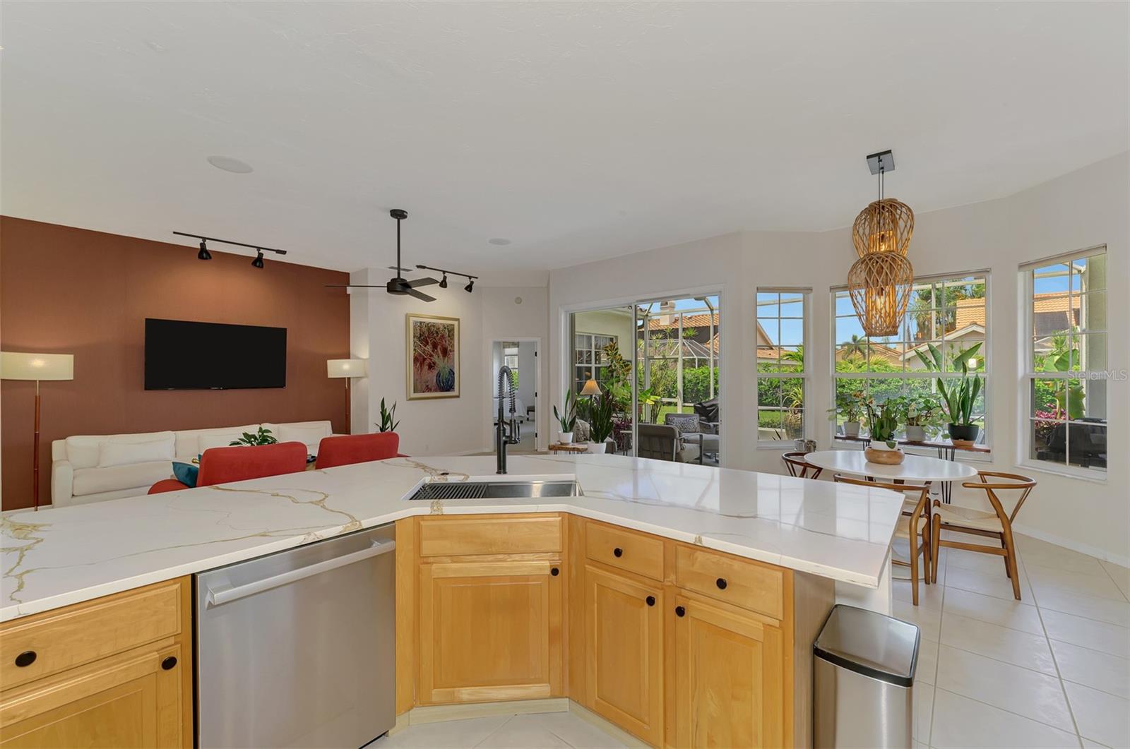 A4661433 Property Photo