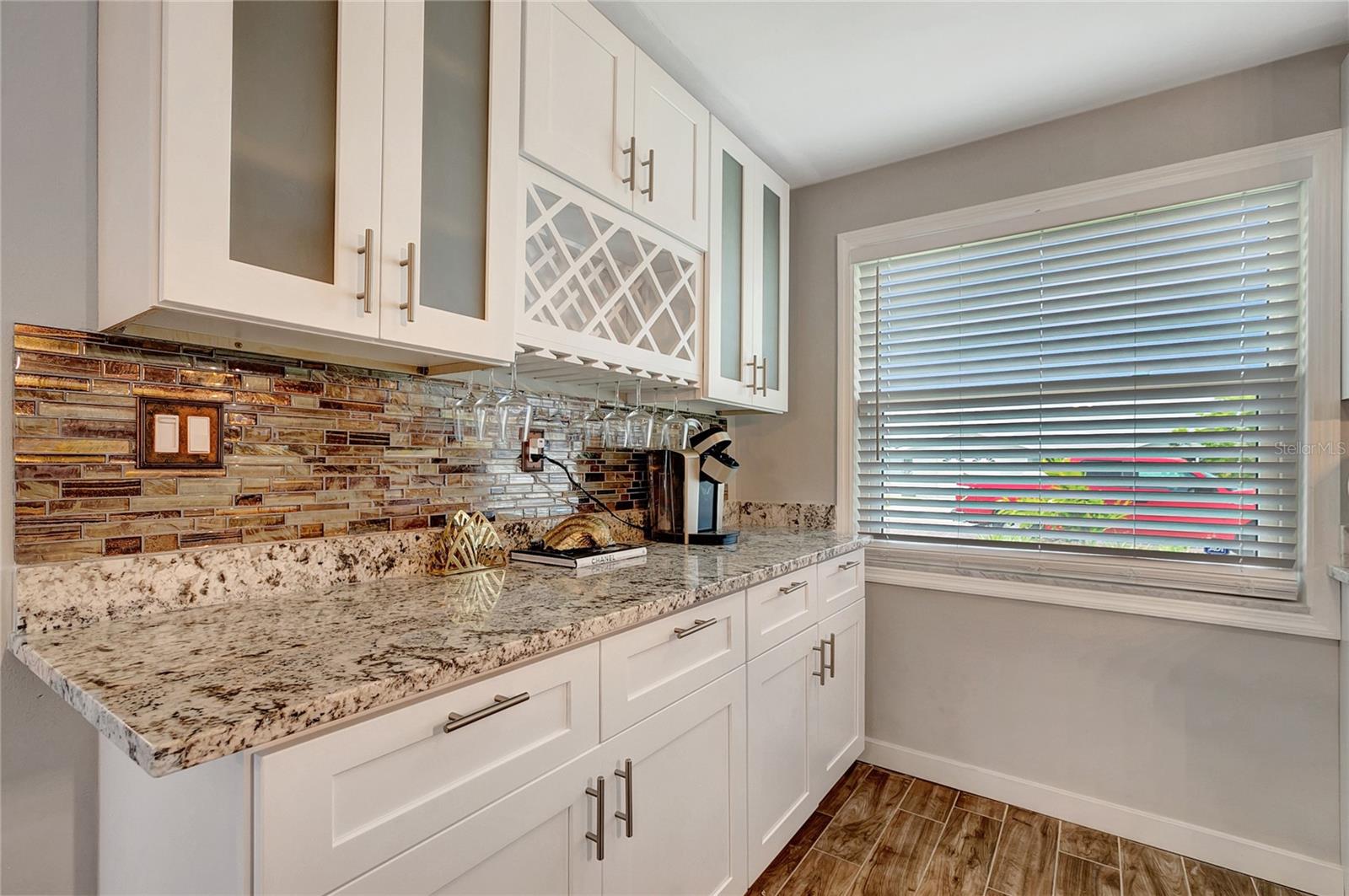 242 176TH AVE E, REDINGTON SHORES, FL, 33708