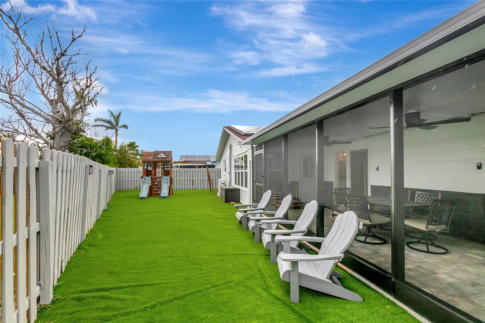 242 176TH AVE E, REDINGTON SHORES, FL, 33708