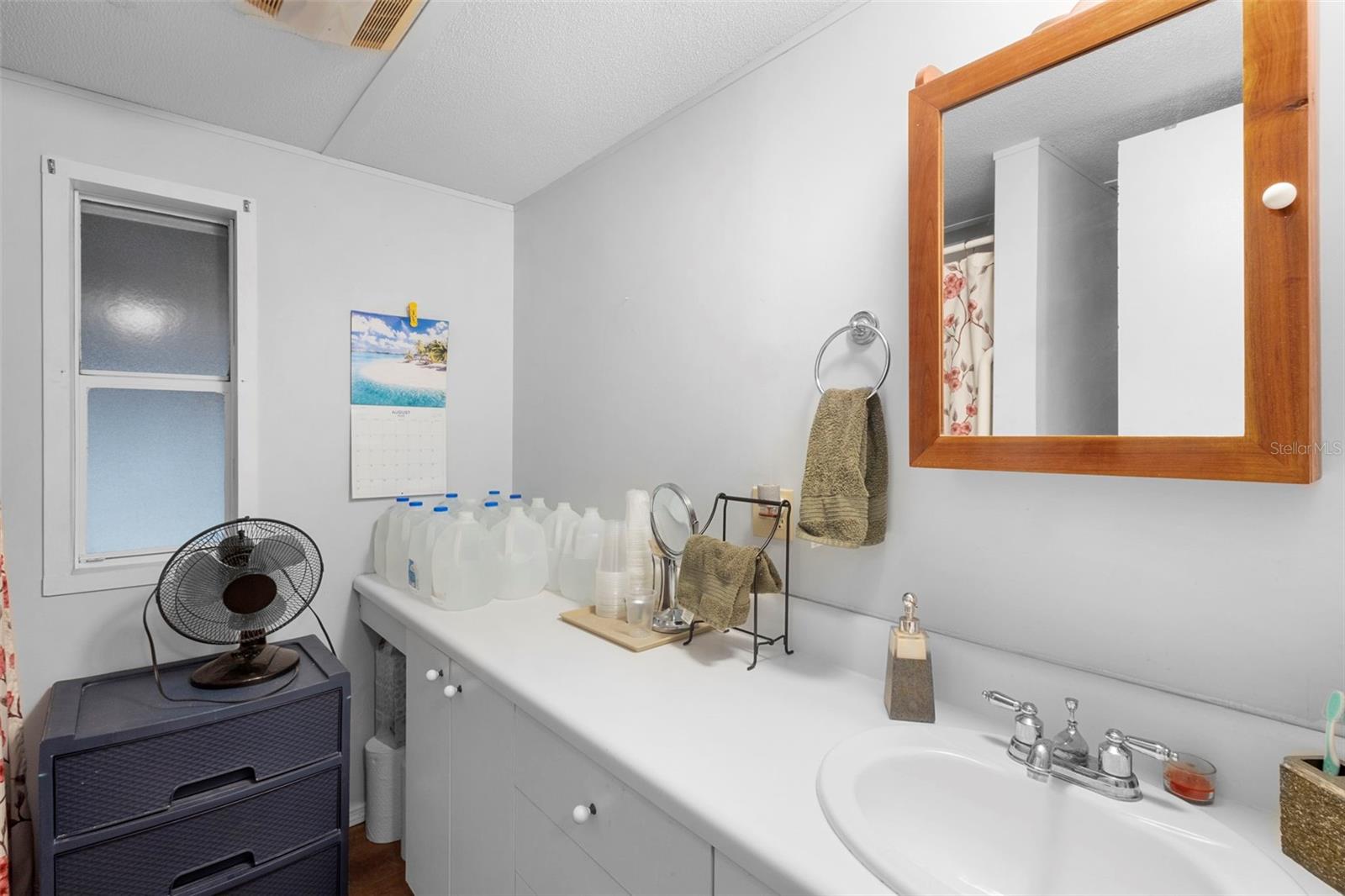 V4944238 Property Photo