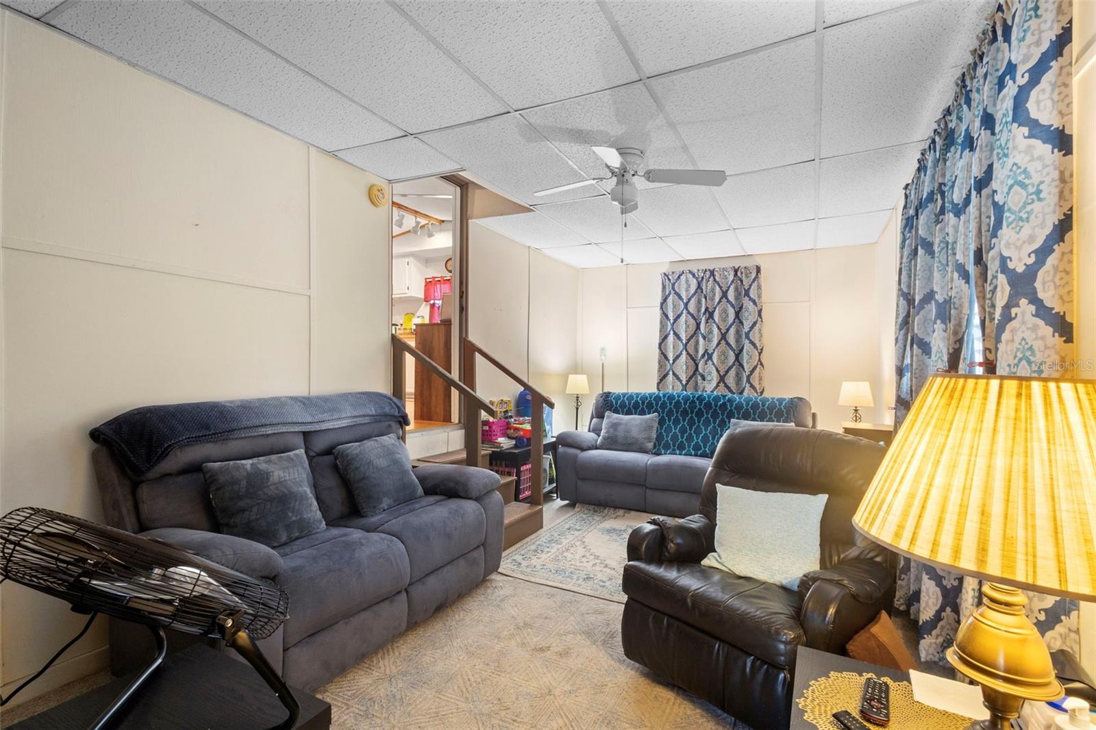 V4944238 Property Photo