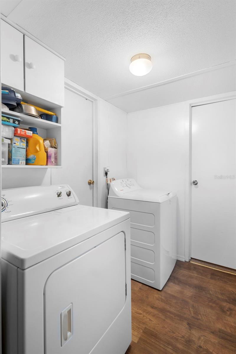 V4944238 Property Photo