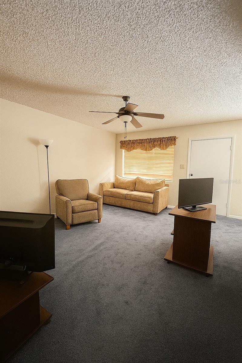 OM707202 Property Photo