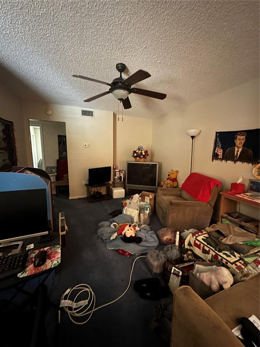 OM707202 Property Photo