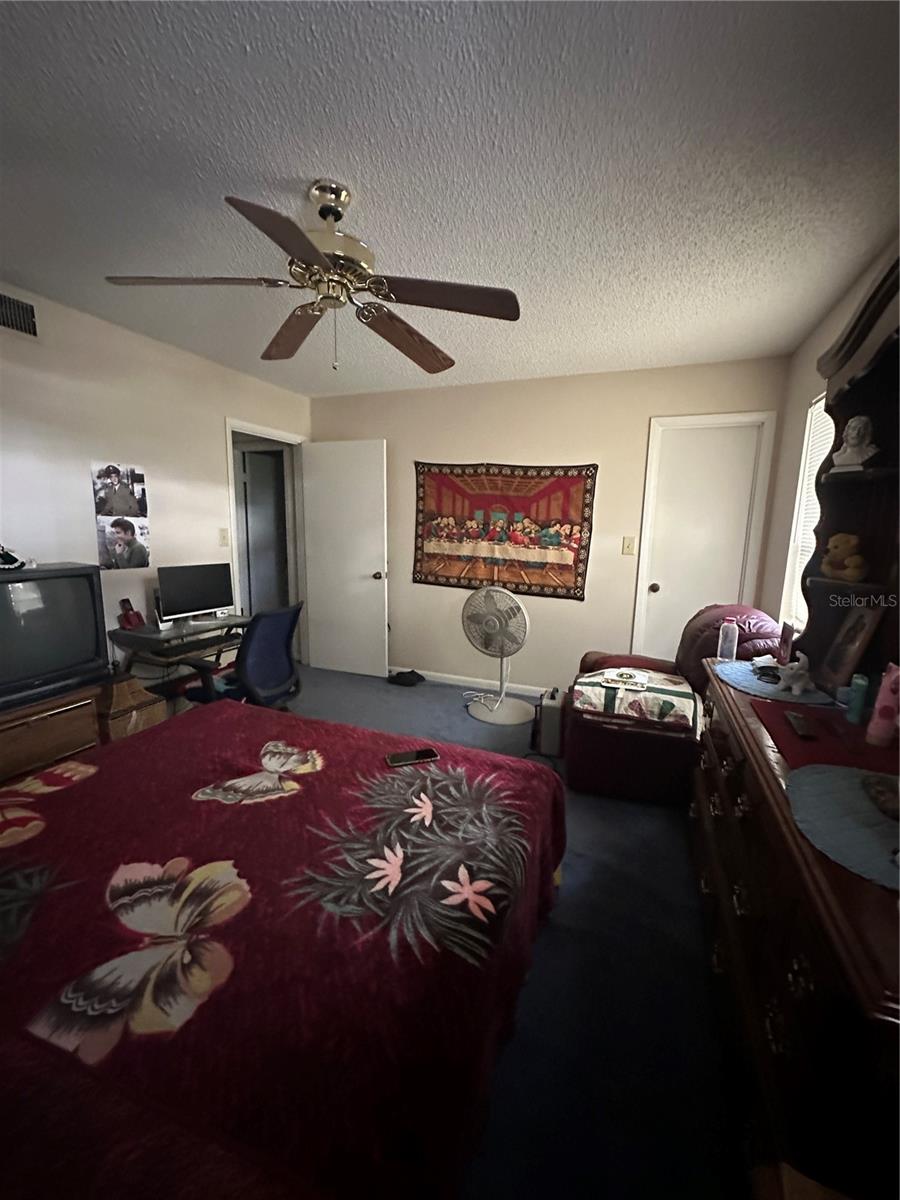 OM707202 Property Photo