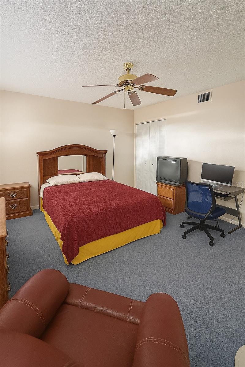 OM707202 Property Photo