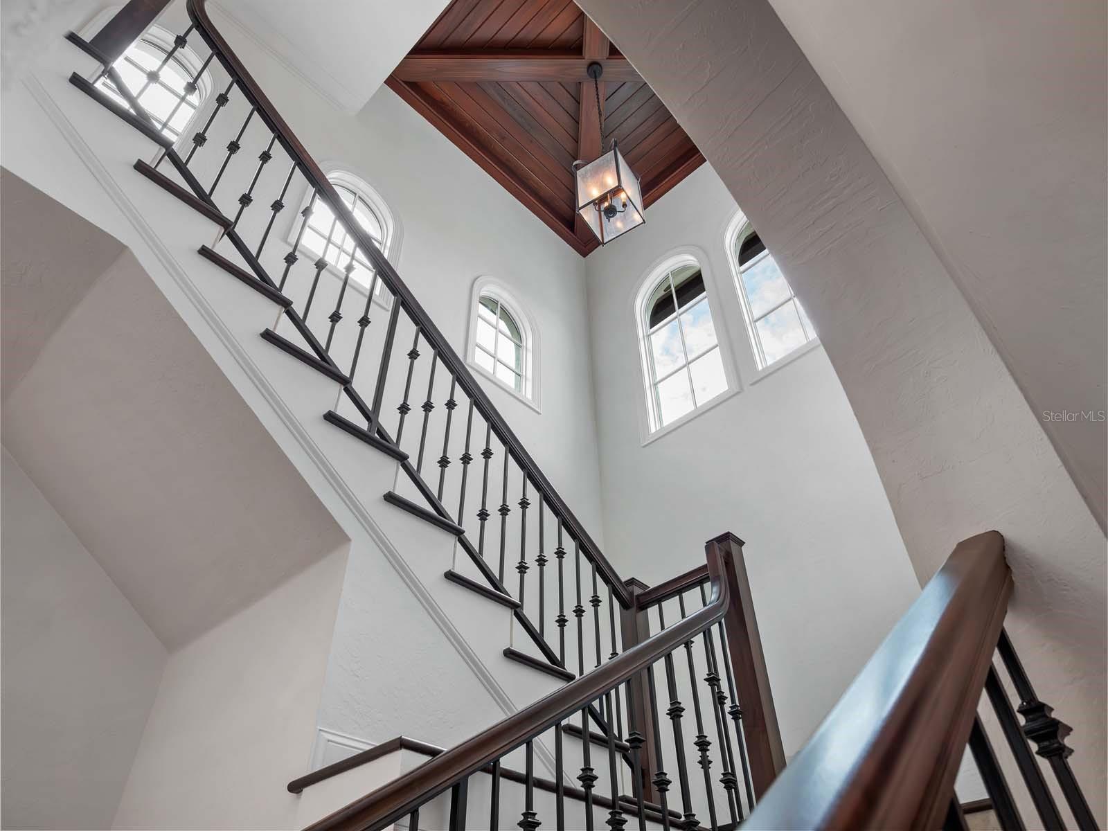 O6334371 Property Photo