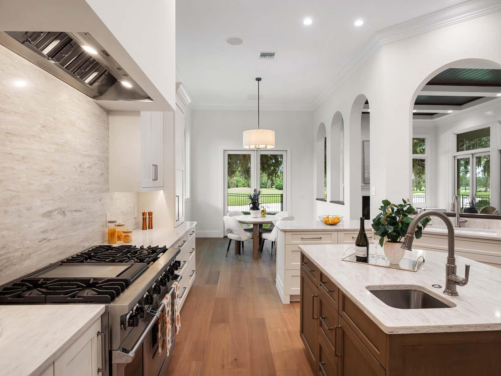 O6334371 Property Photo