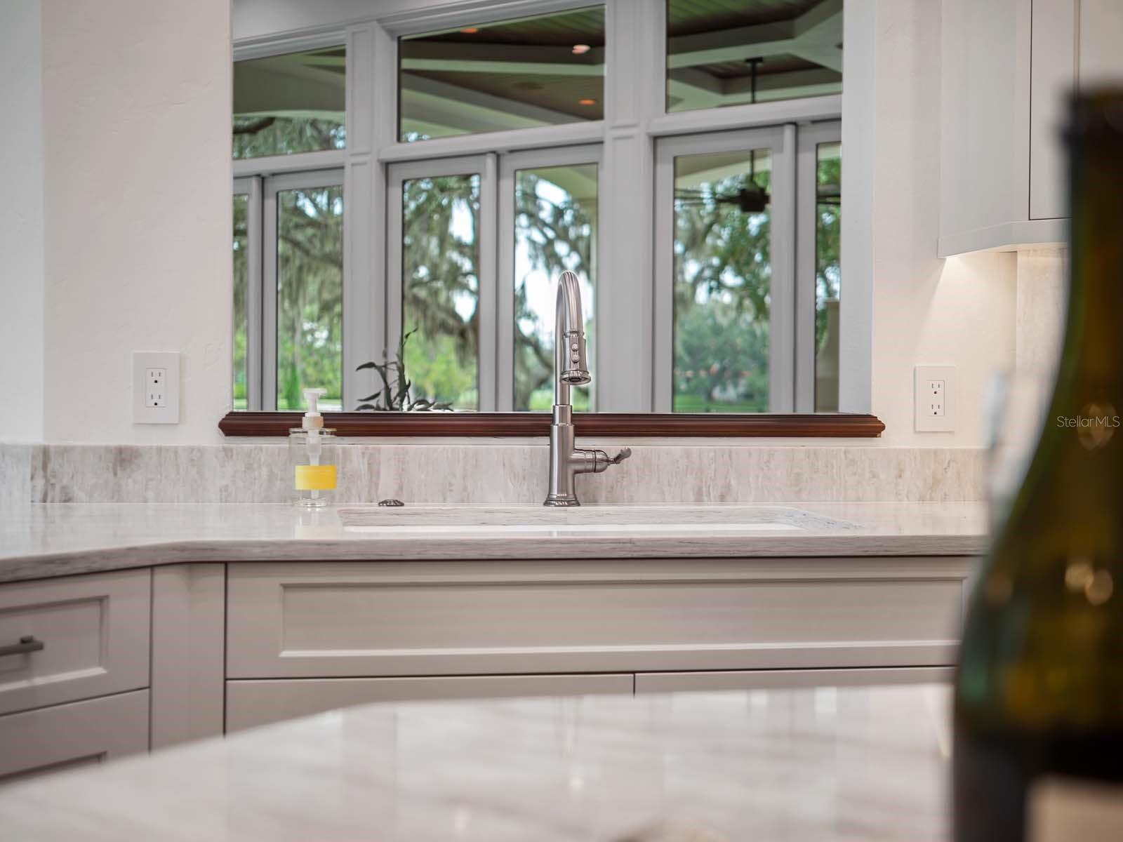 O6334371 Property Photo