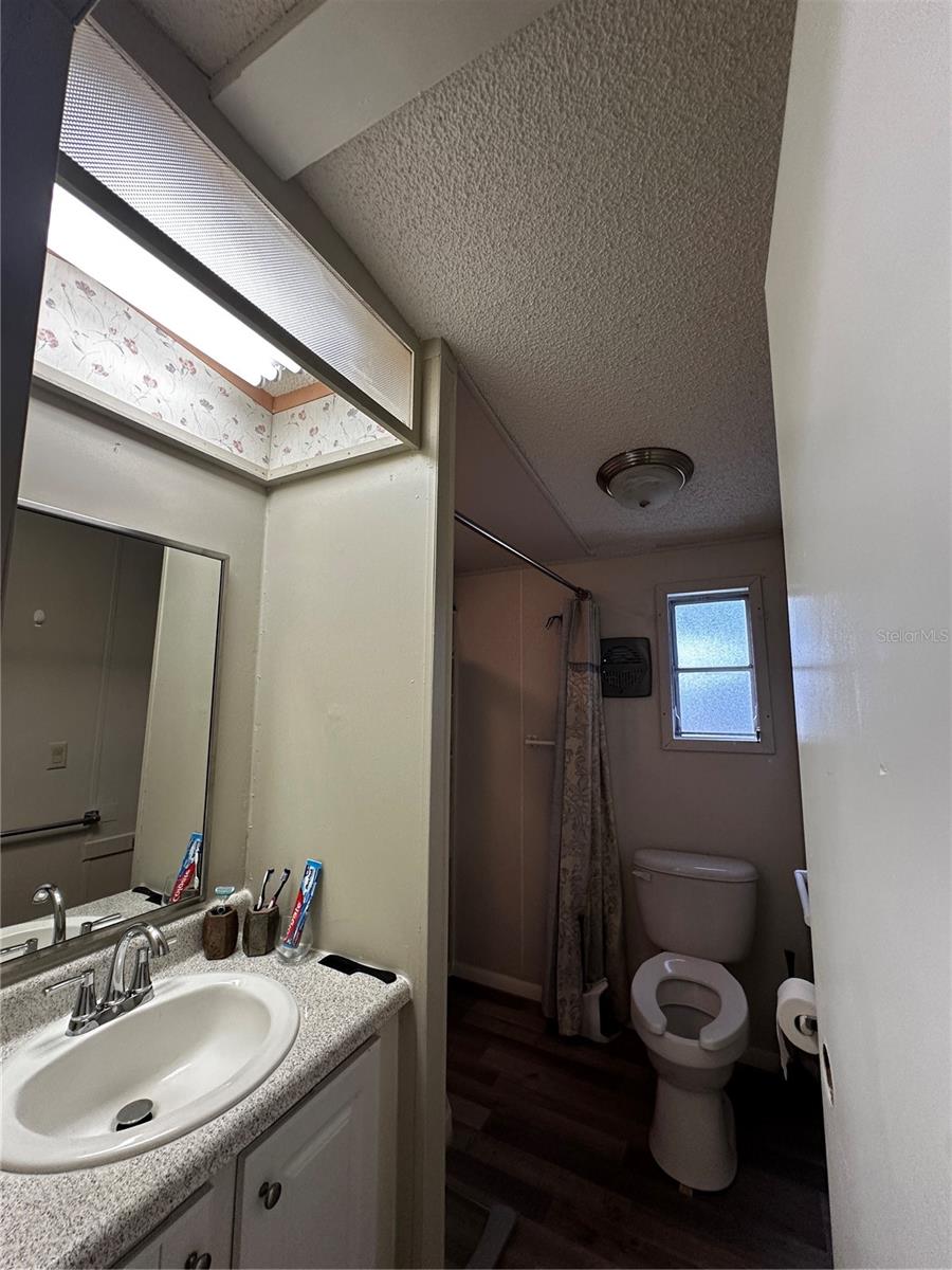 5010 NE WALDO RD #103, GAINESVILLE, FL, 32609