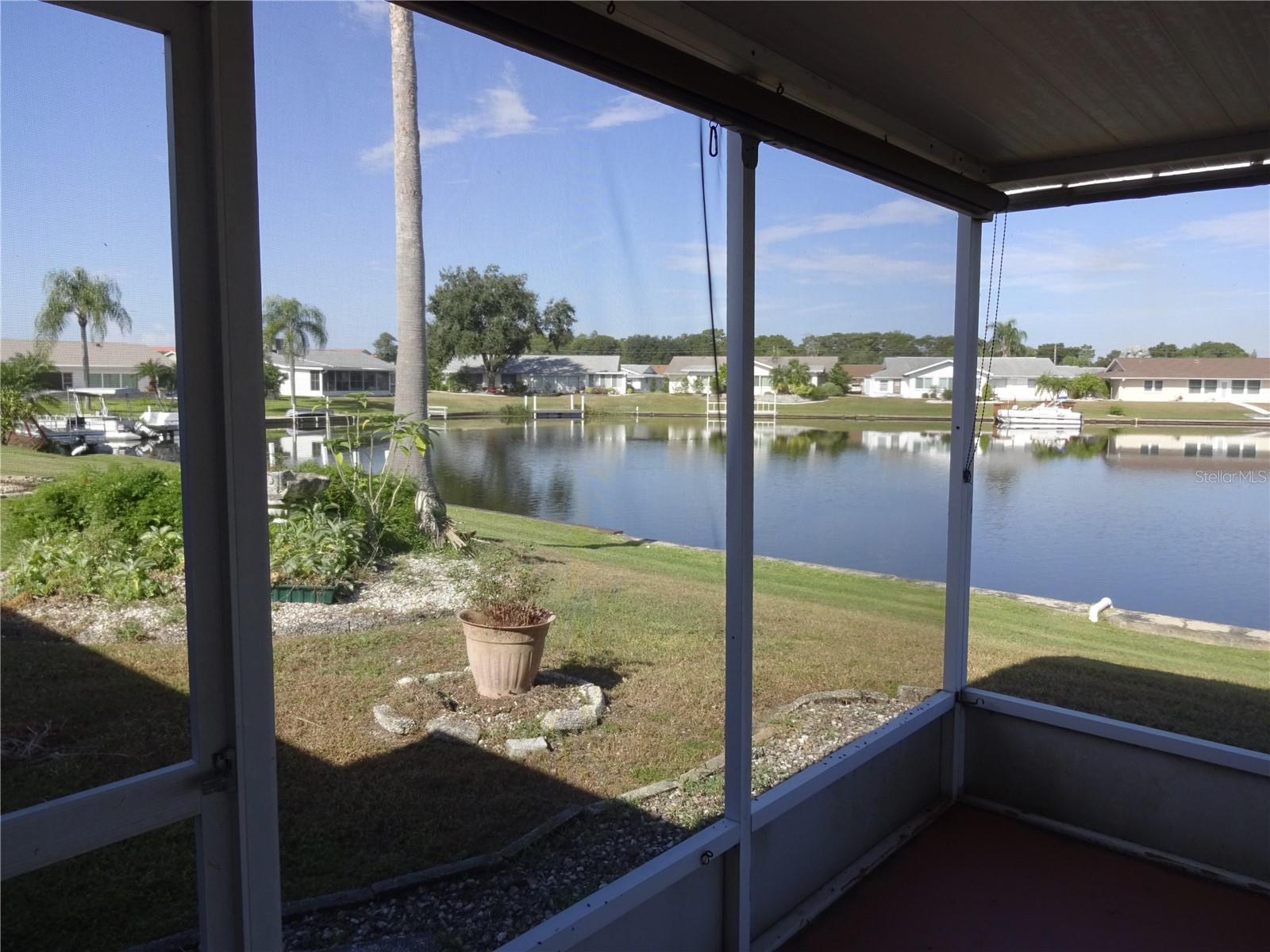 1408 NASHUA CIR, SUN CITY CENTER, FL, 33573