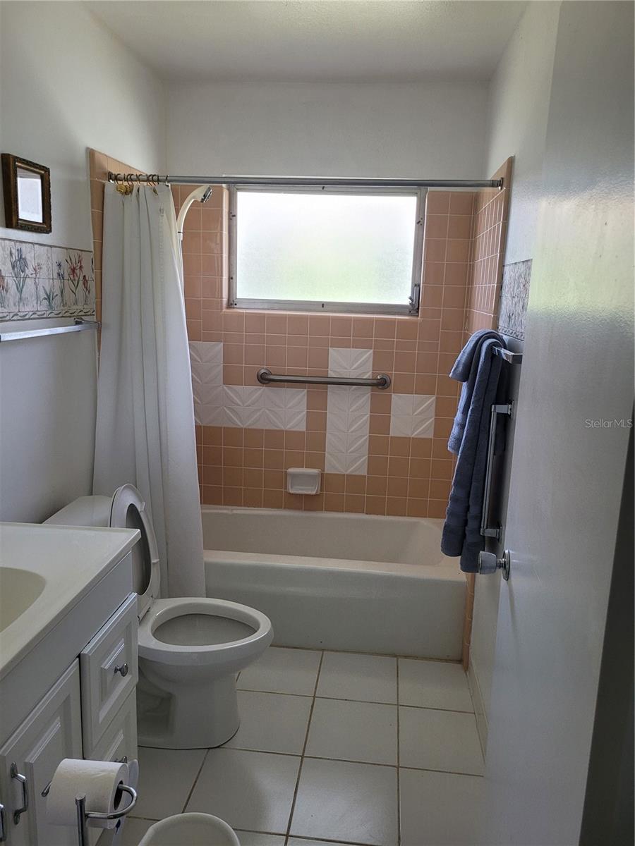 1408 NASHUA CIR, SUN CITY CENTER, FL, 33573