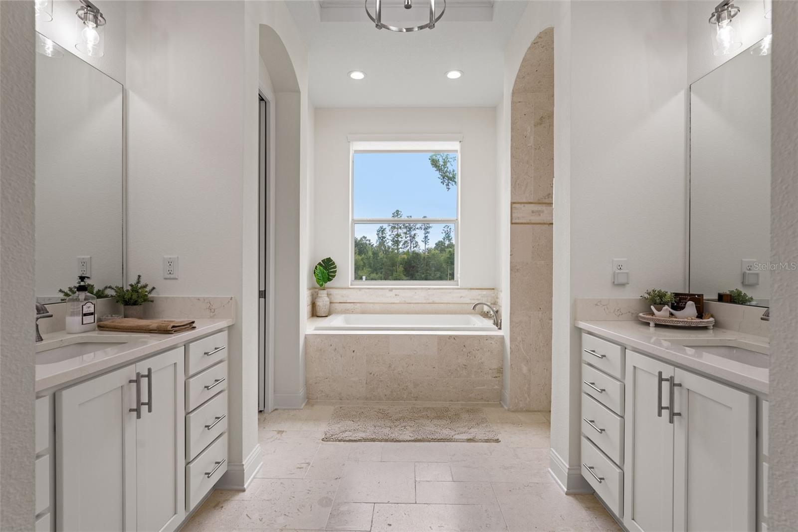 OM707224 Property Photo