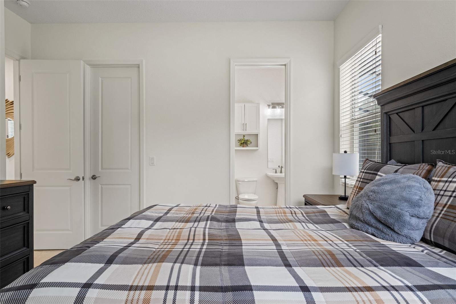 OM707224 Property Photo