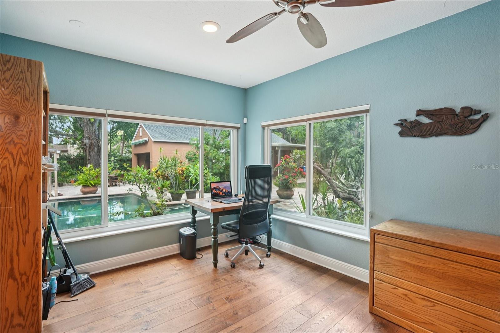 3000 DARTMOUTH AVE N, ST PETERSBURG, FL, 33713