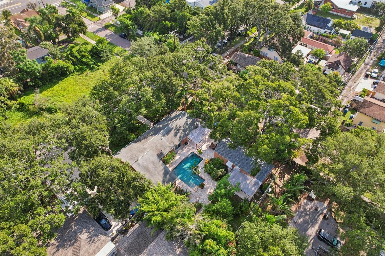 3000 DARTMOUTH AVE N, ST PETERSBURG, FL, 33713