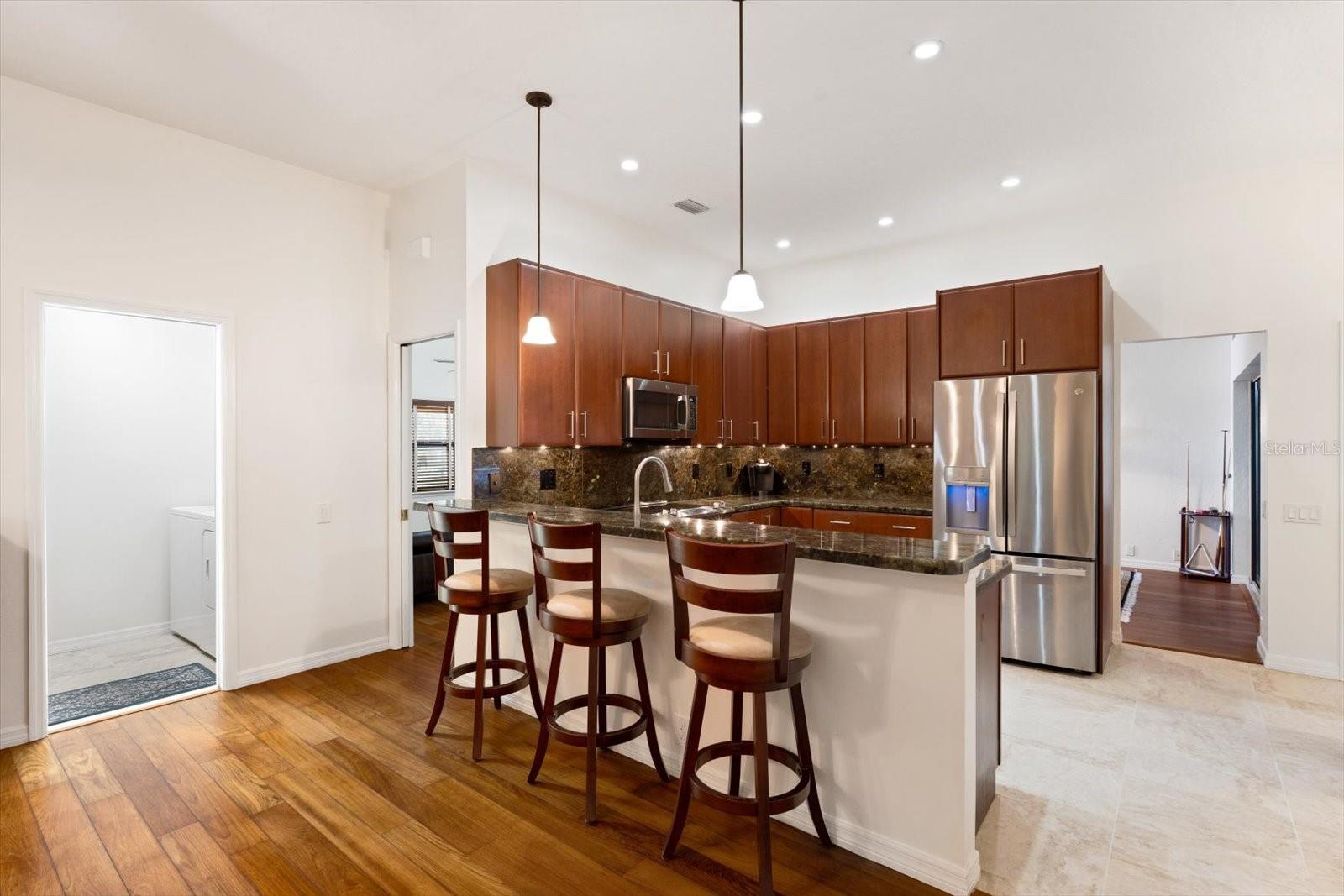 A4661571 Property Photo