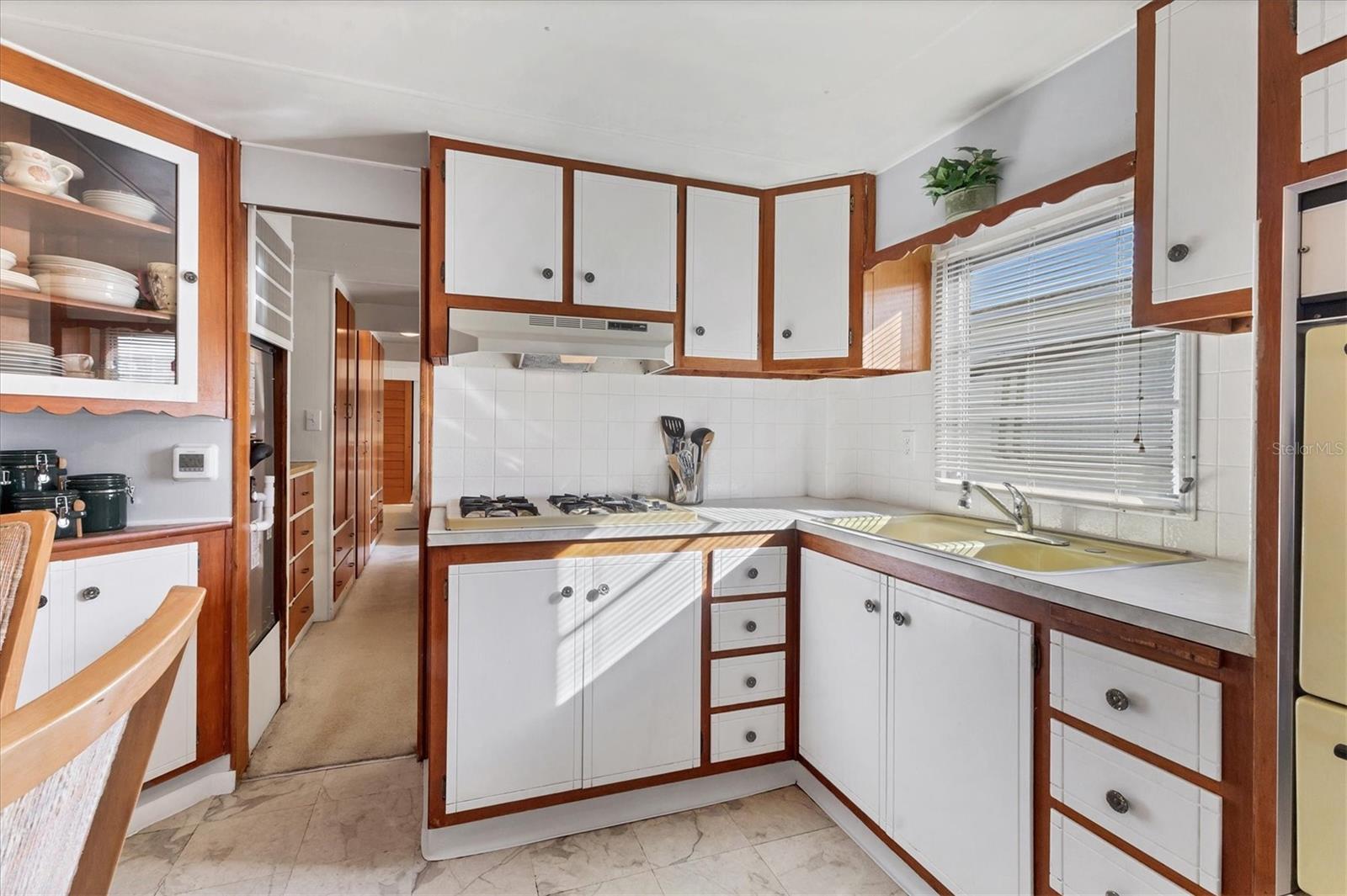 A4661581 Property Photo