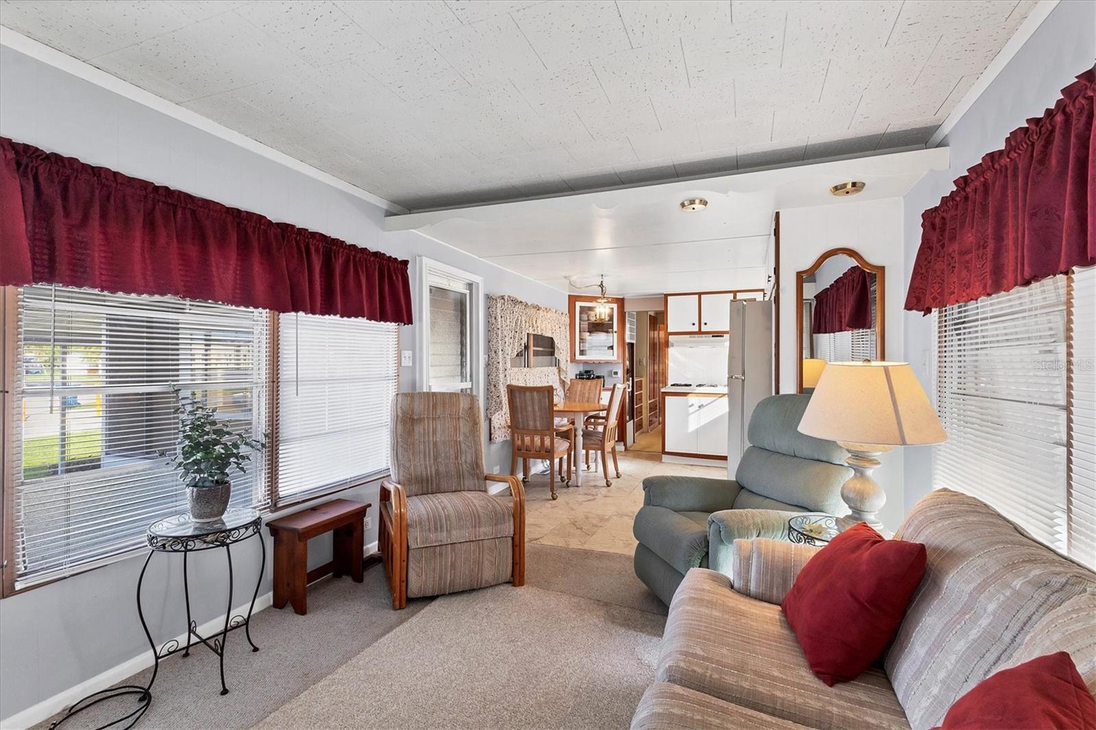 A4661581 Property Photo