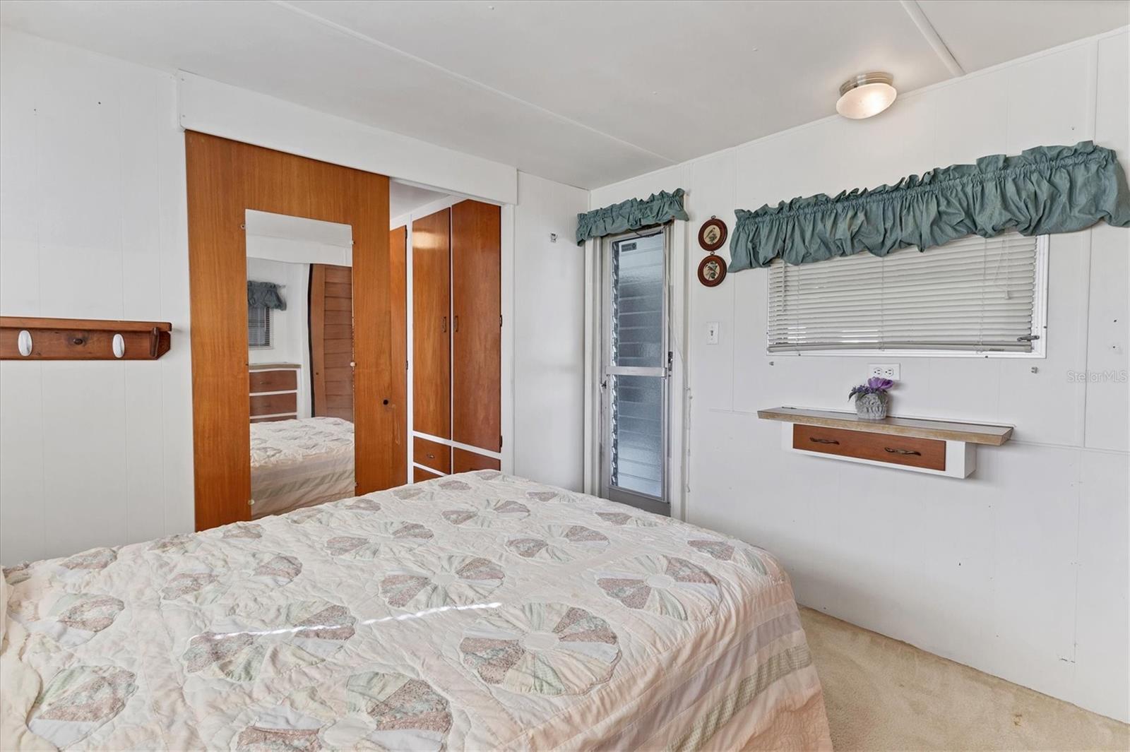 A4661581 Property Photo