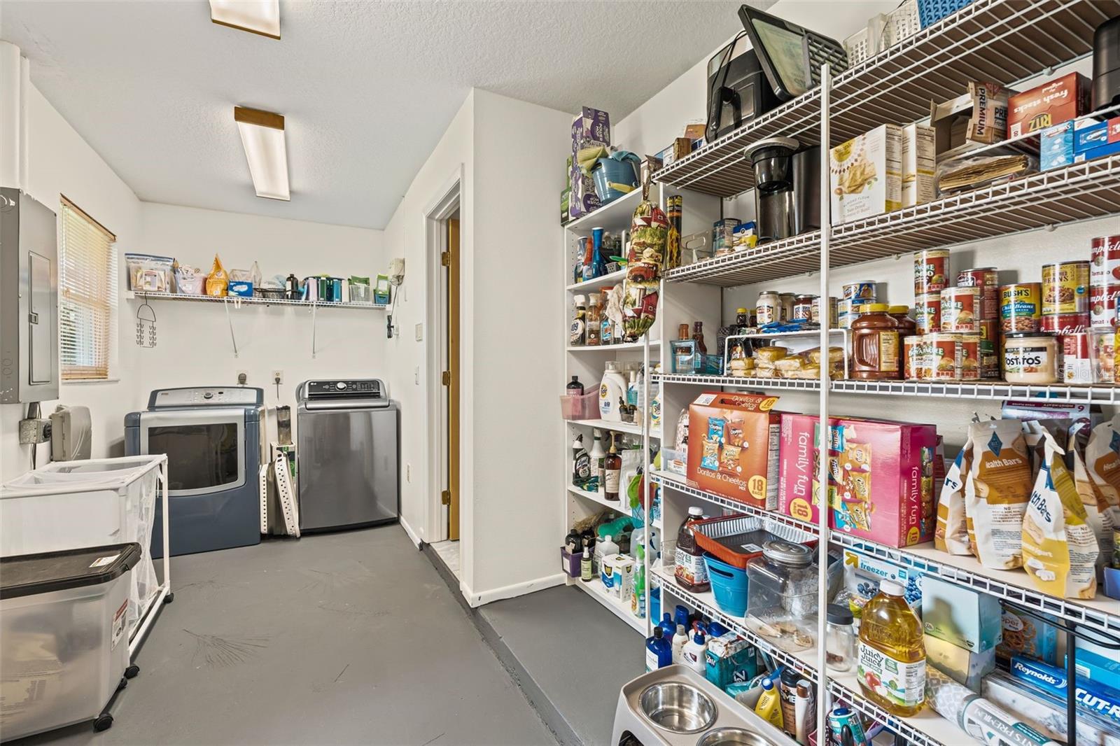 A4661606 Property Photo