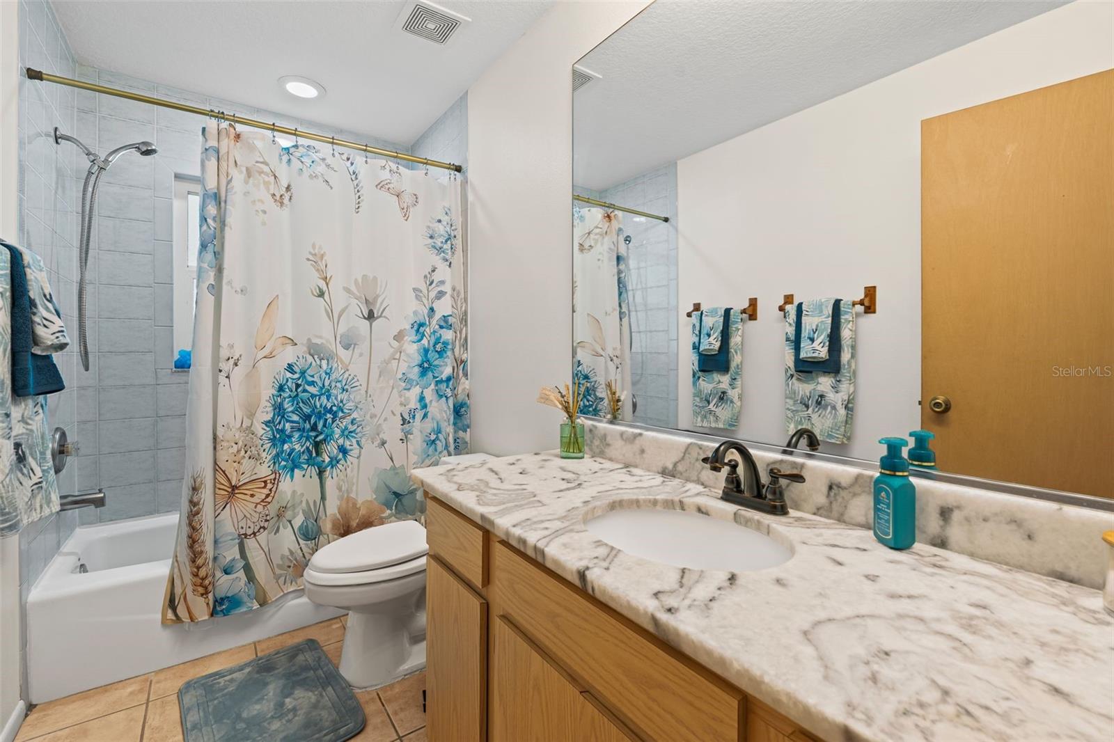 A4661606 Property Photo