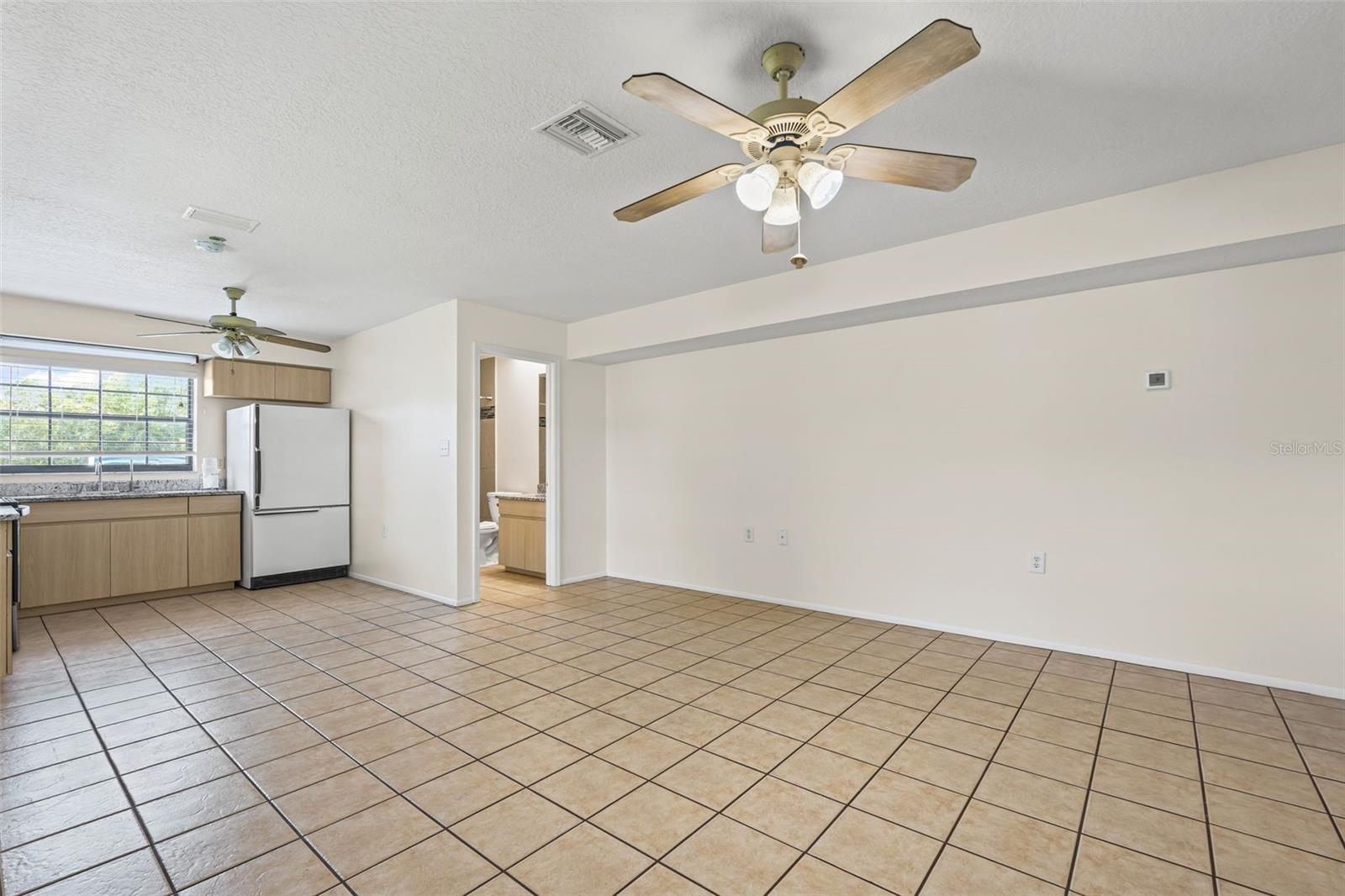 A4661606 Property Photo