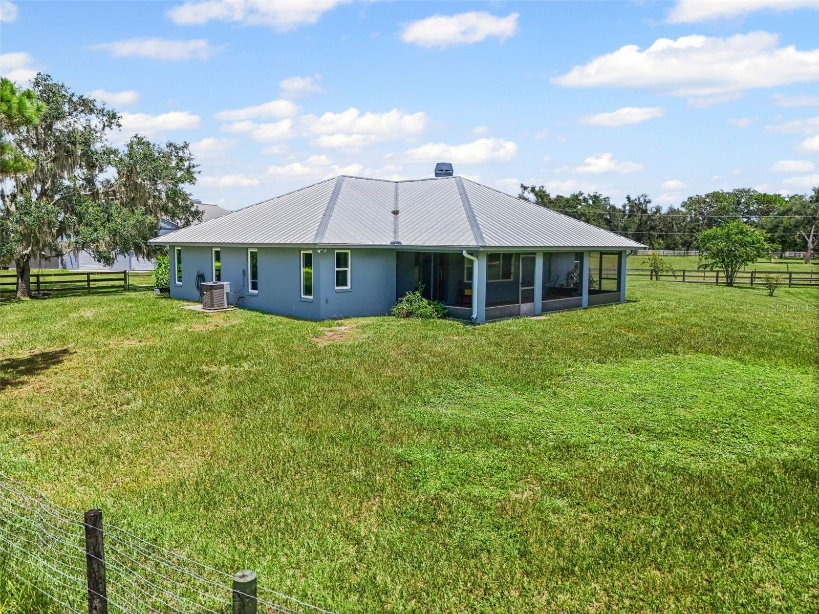 A4661606 Property Photo
