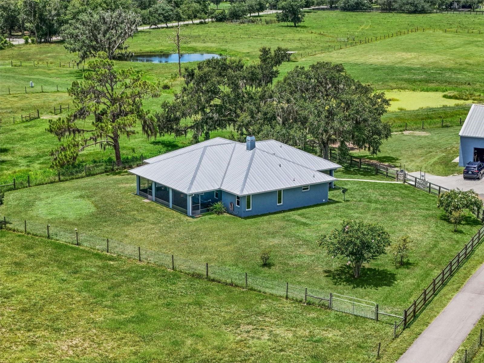 A4661606 Property Photo