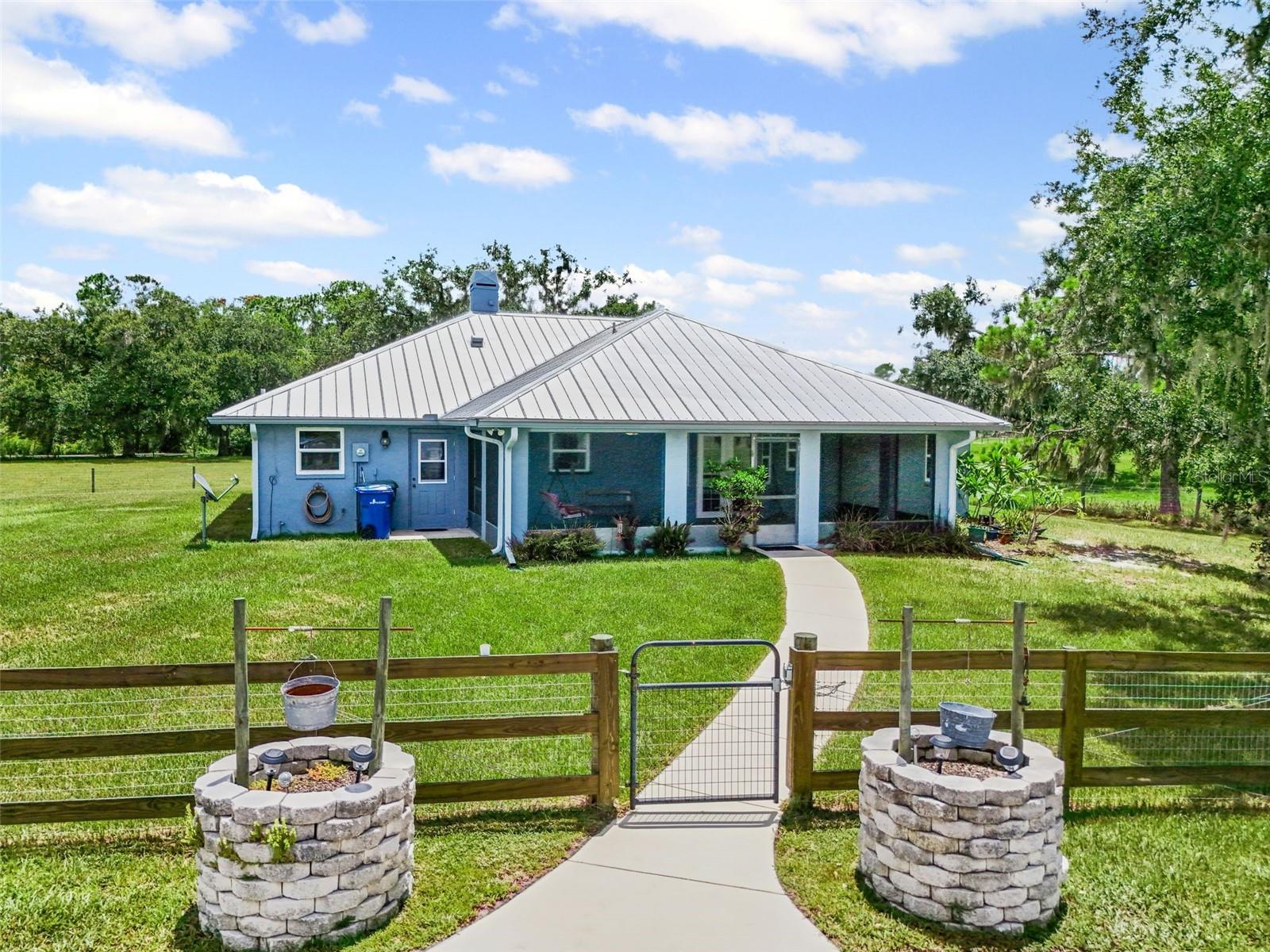 A4661606 Property Photo