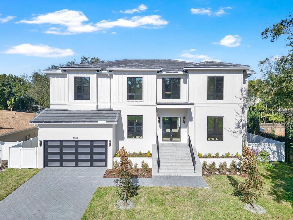 TB8416092 Property Photo