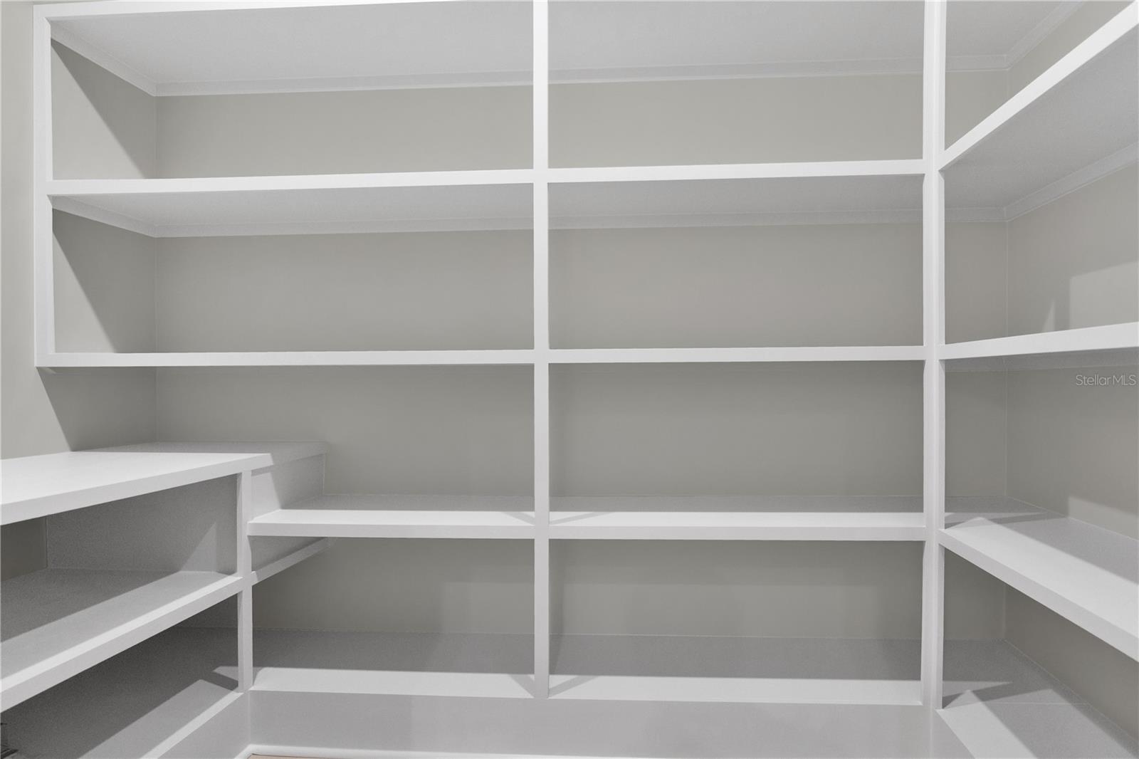 TB8416092 Property Photo