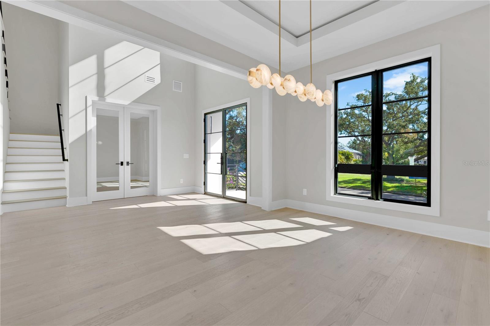 TB8416092 Property Photo