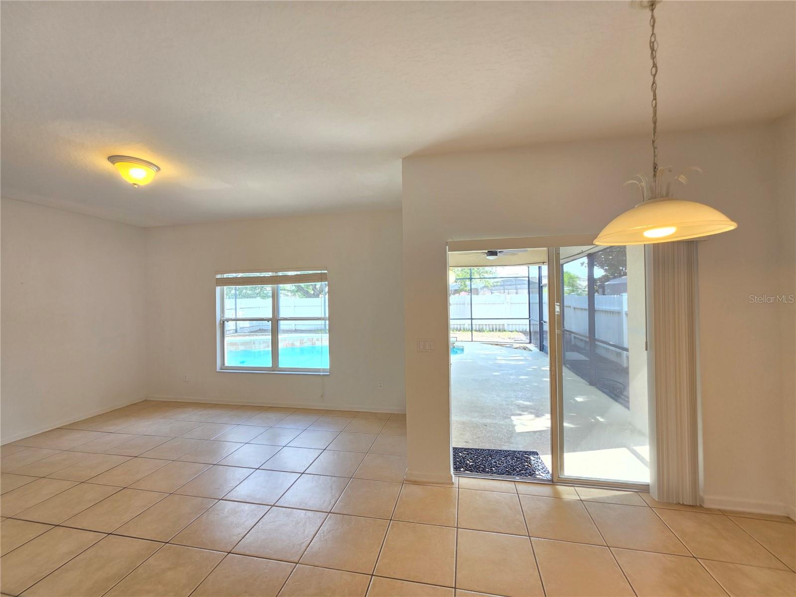 1527 DERBY GLEN DR, ORLANDO, FL, 32837