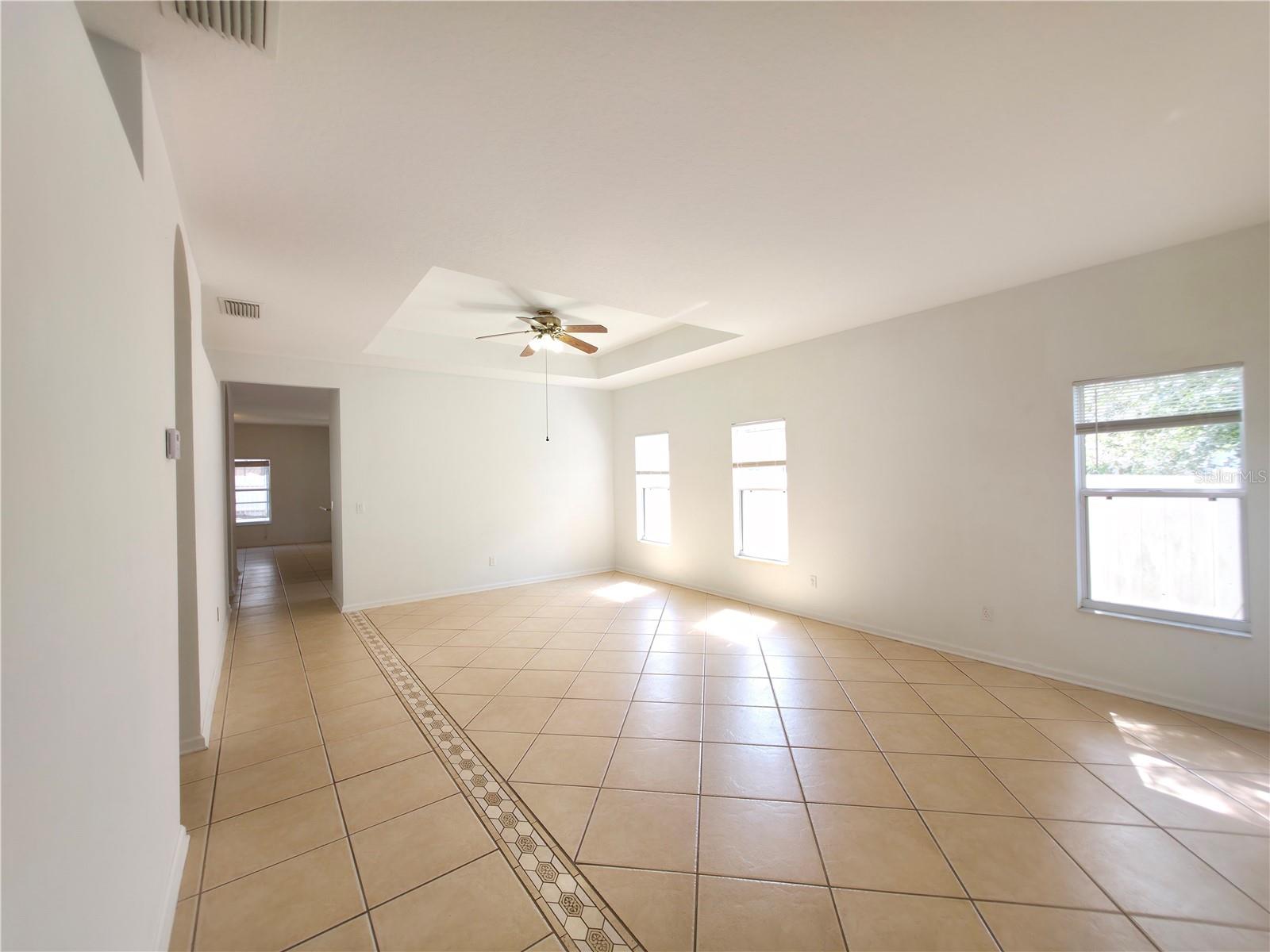 1527 DERBY GLEN DR, ORLANDO, FL, 32837