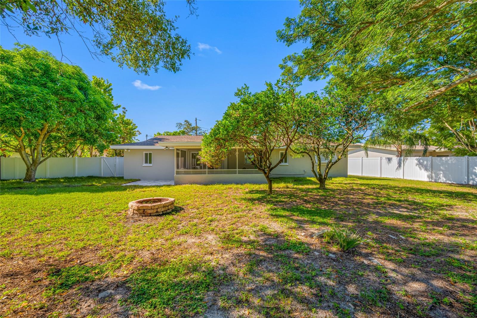 1851 SIERRA CIR N, LARGO, FL, 33770