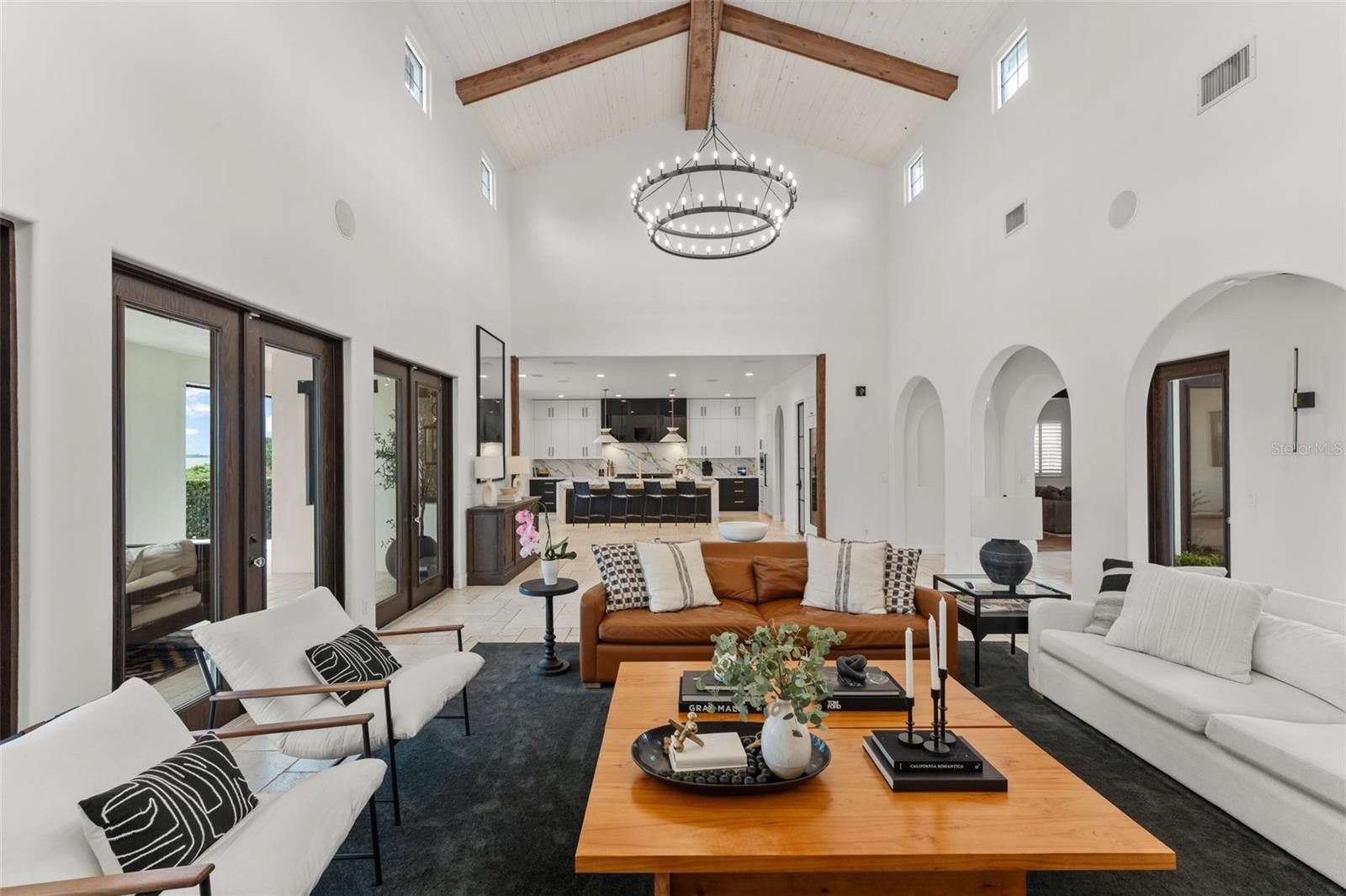 O6334835 Property Photo