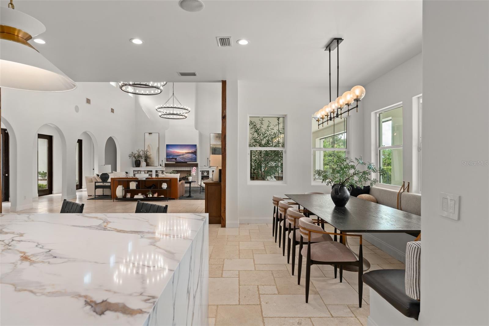 O6334835 Property Photo