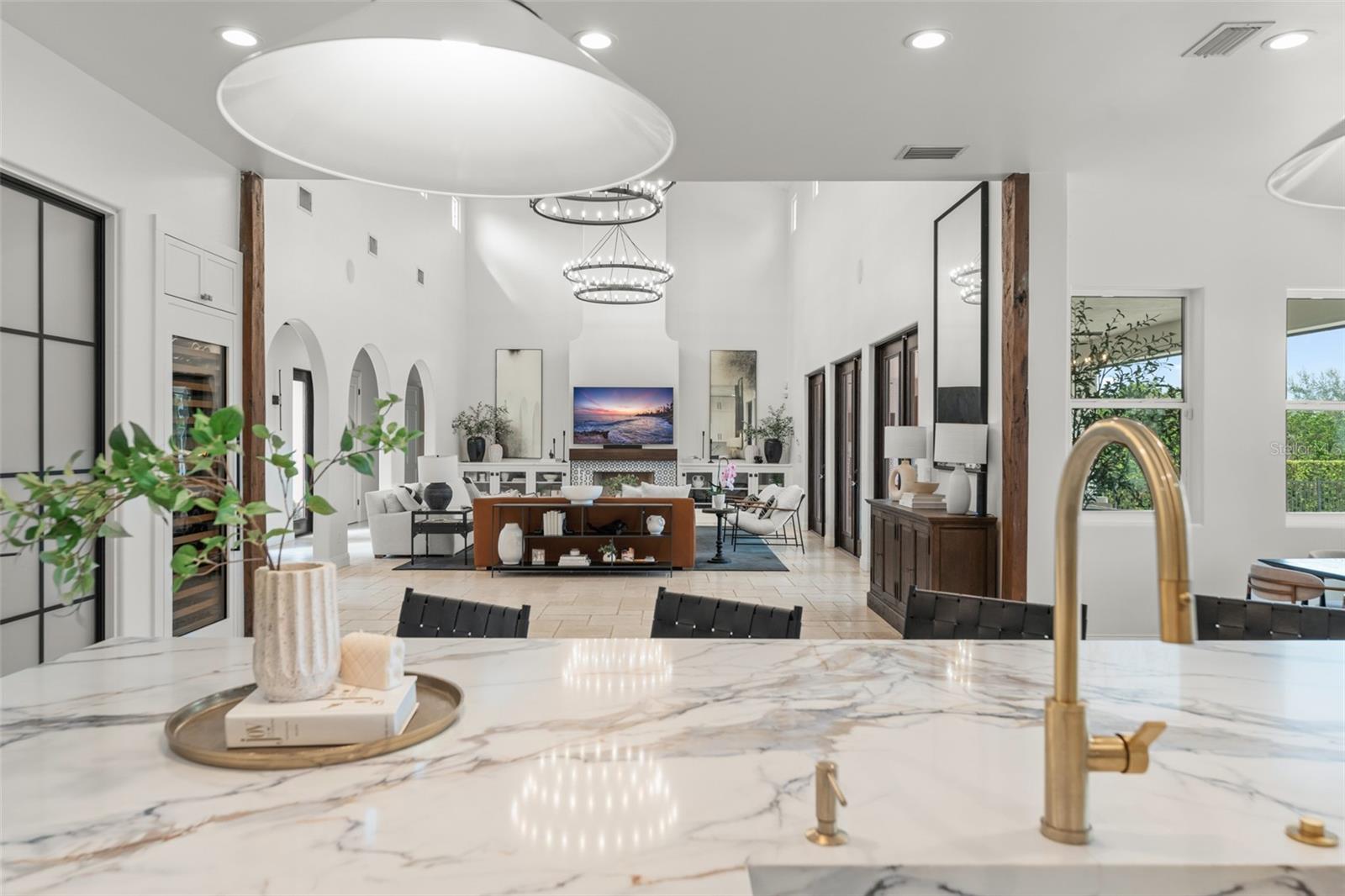 O6334835 Property Photo